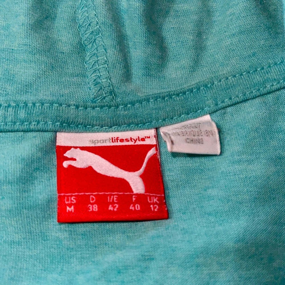 Puma workout pullover - Picture 2 of 3